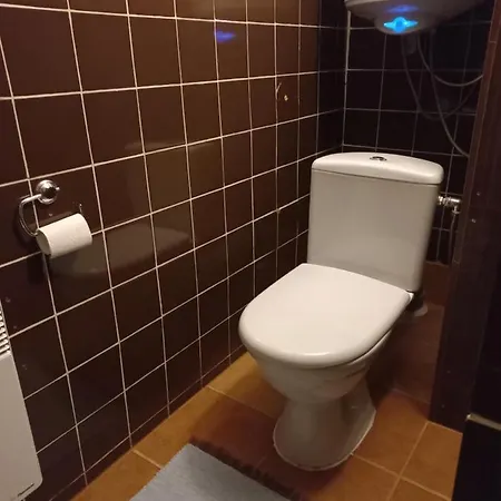Studio Apartment *